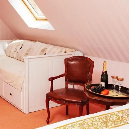 Mit Garten- Grill Und Terrasse By Interhome ゼーフェタール