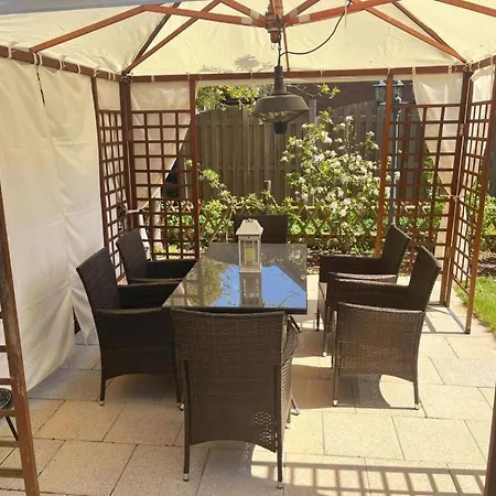 Mit Garten- Grill Und Terrasse By Interhome *